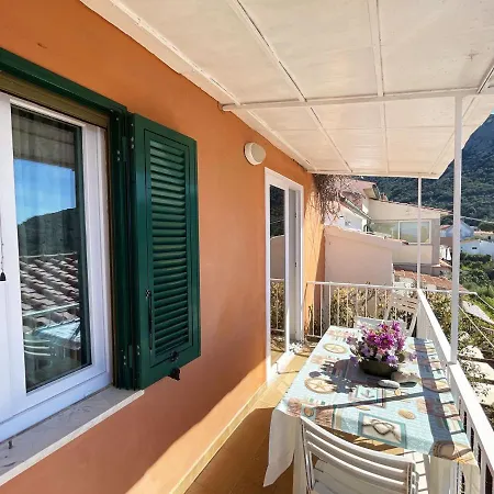 Casa Rosina - بيت للعطل بومونته